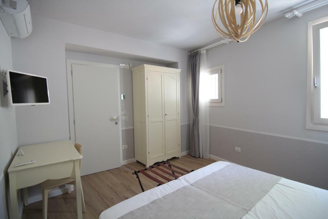 Spagnoi Rooms Castelnuovo del Garda Buitenkant foto