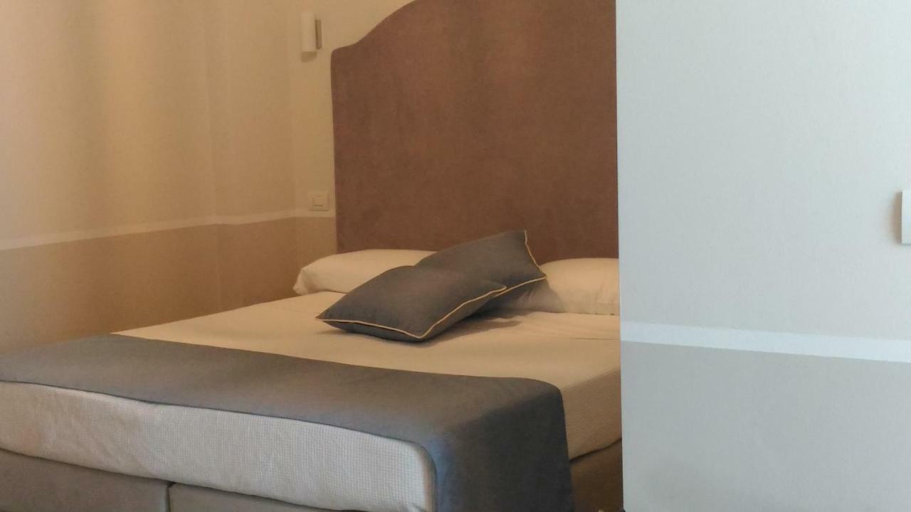 Spagnoi Rooms Castelnuovo del Garda Buitenkant foto